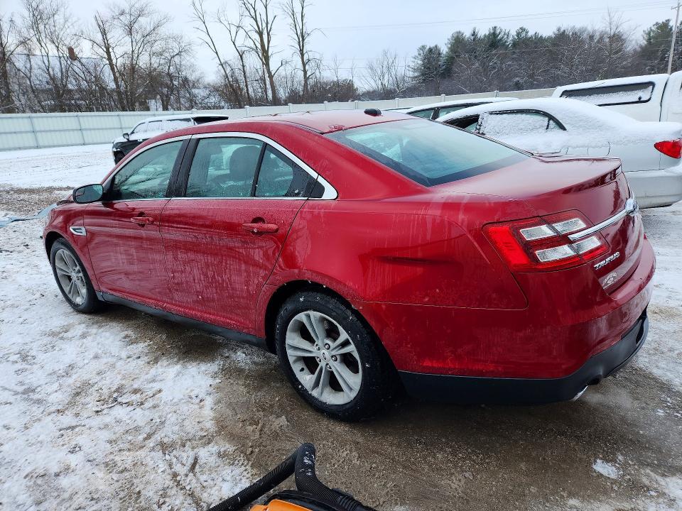 Photo 2 from auction – 2014 FORD TAURUS SEL with VIN 1FAHP2E8XEG104282