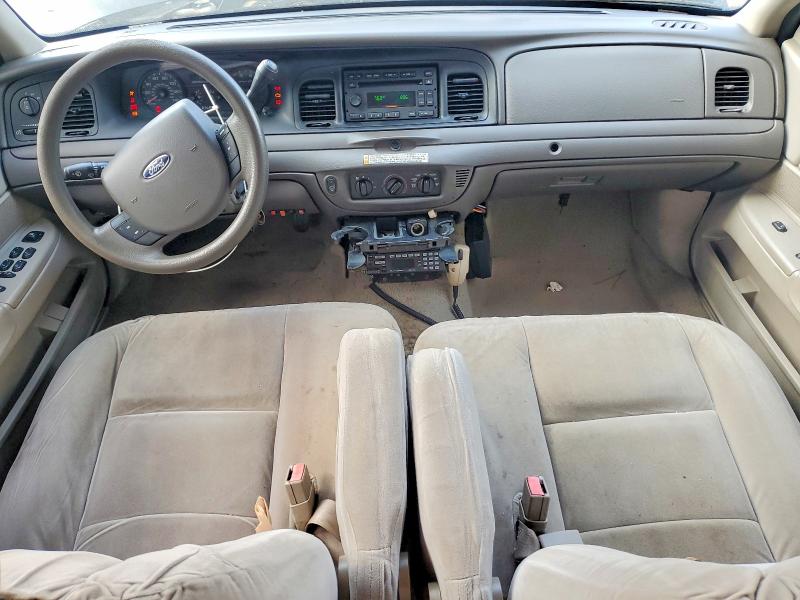 Photo 8 from auction – 2007 FORD CROWN VICTORIA with VIN 2FAFP71W87X101256