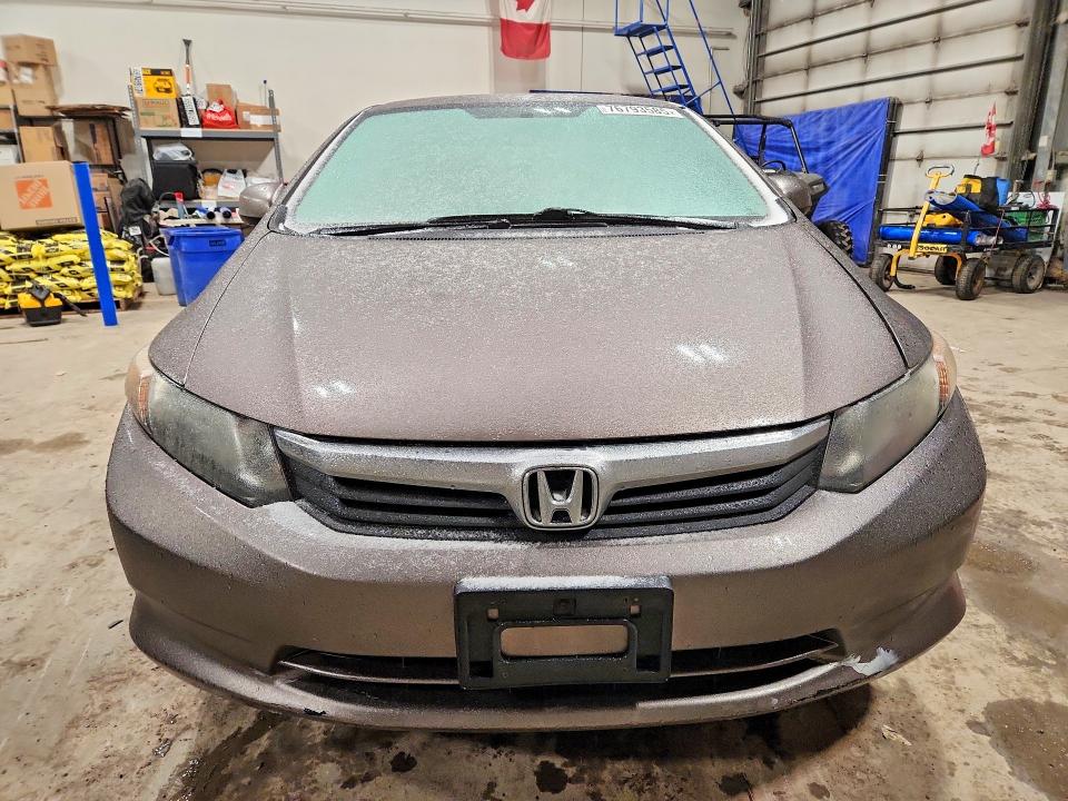 Photo 5 from auction – 2012 HONDA CIVIC with VIN 2HGFB2F43CH062472
