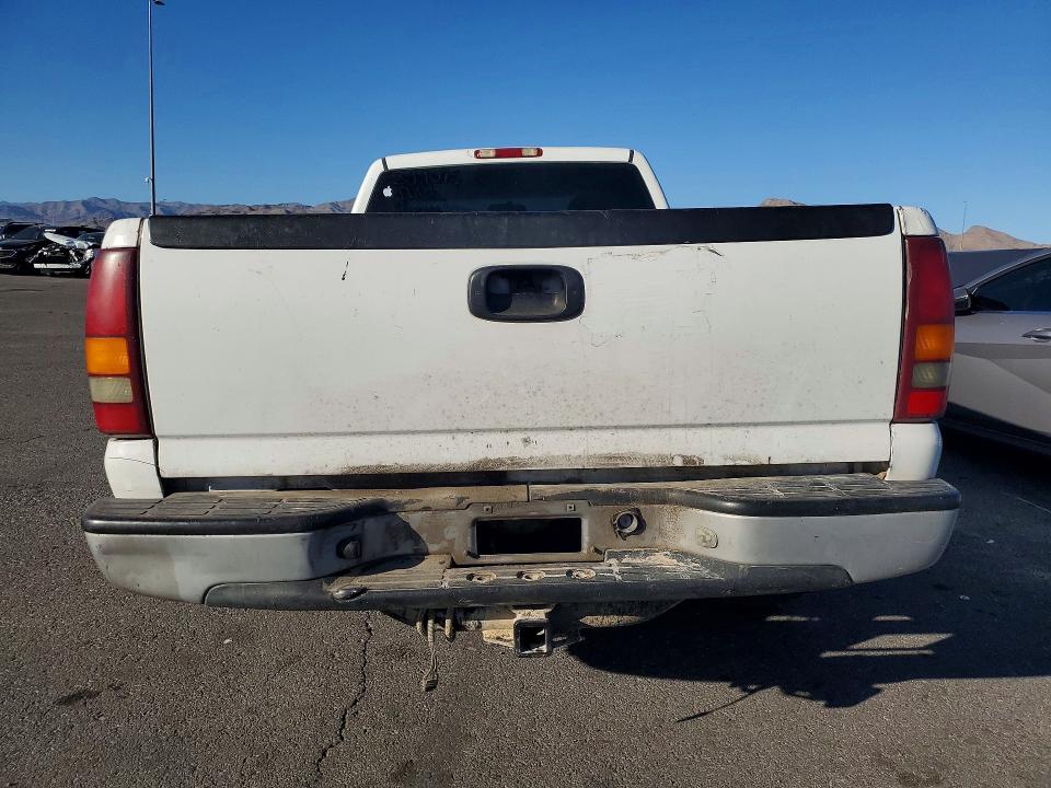 Photo 6 from auction – 2001 CHEVROLET SILVERADO with VIN 1GCEC14V41Z332187
