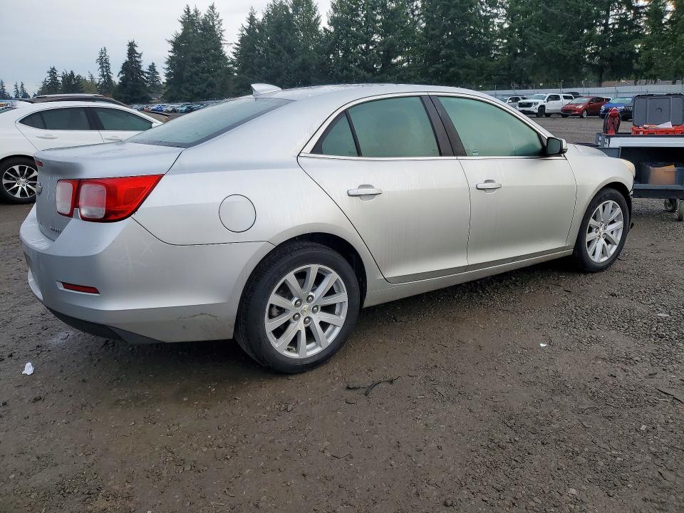 Photo 3 from auction – 2015 CHEVROLET MALIBU with VIN 1G11D5SL4FF296667