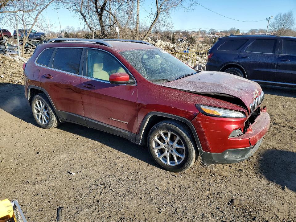 Photo 4 from auction – 2017 JEEP CHEROKEE with VIN 1C4PJLCS4HW585765