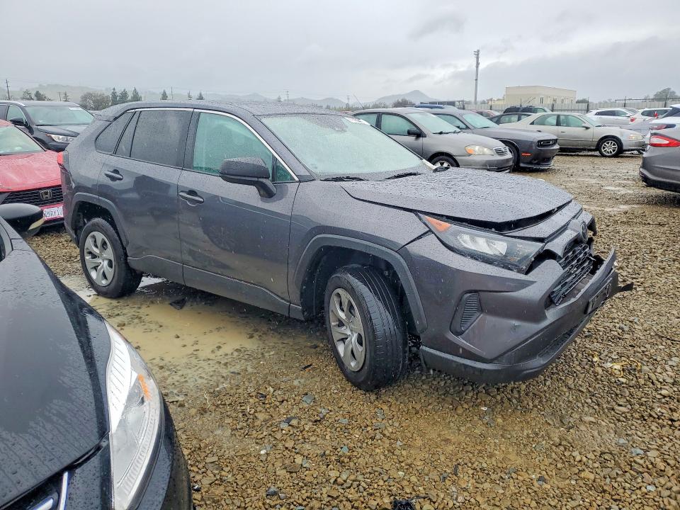 Photo 4 from auction – 2022 TOYOTA RAV4 with VIN 2T3H1RFV3NW201451