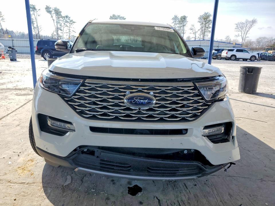 Photo 5 from auction – 2023 FORD EXPLORER with VIN 1FM5K8HC1PGC14537