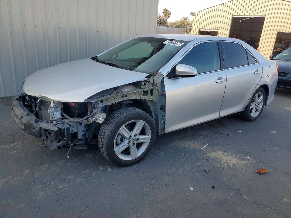 TOYOTA CAMRY 2014 with VIN 4T1BF1FK7EU855649 - Photo from auction
