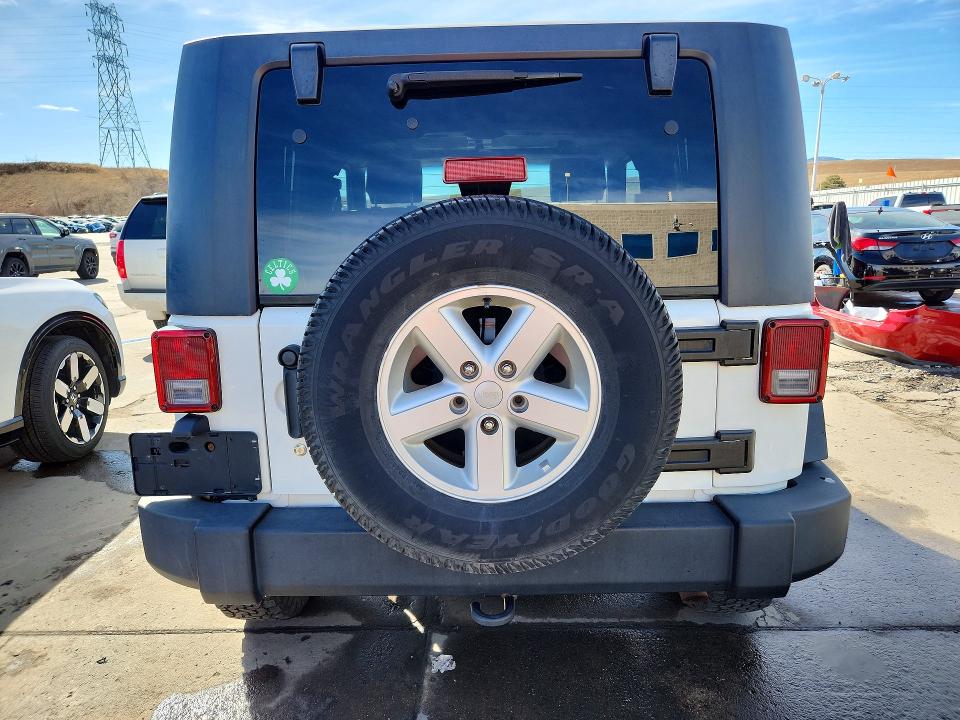 Photo 6 from auction – 2007 JEEP WRANGLER X with VIN 1J4FA241X7L120333