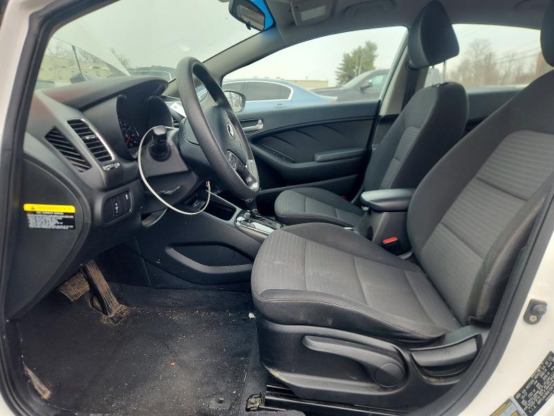 Photo 7 from auction – 2017 KIA FORTE with VIN 3KPFL4A78HE156715