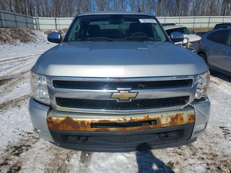 Photo 5 from auction – 2010 CHEVROLET SILVERADO with VIN 1GCSKTE31AZ126677