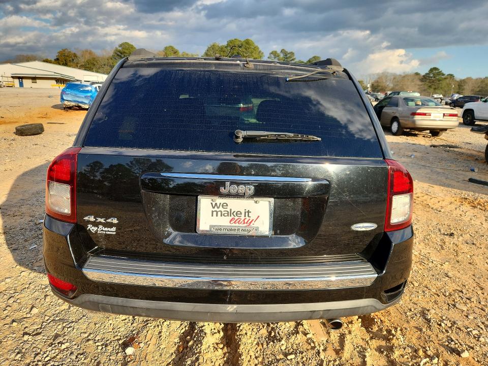 Photo 6 from auction – 2017 JEEP COMPASS with VIN 1C4NJDEB1HD177150