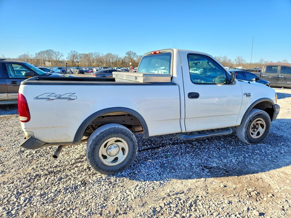 Photo 3 from auction – 2003 FORD F150 with VIN 1FTRF18W73NA81476