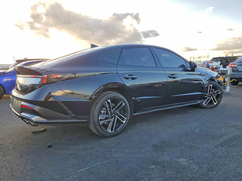 Photo 3 from auction – 2025 HYUNDAI SONATA with VIN KMHL54JC7SA494011