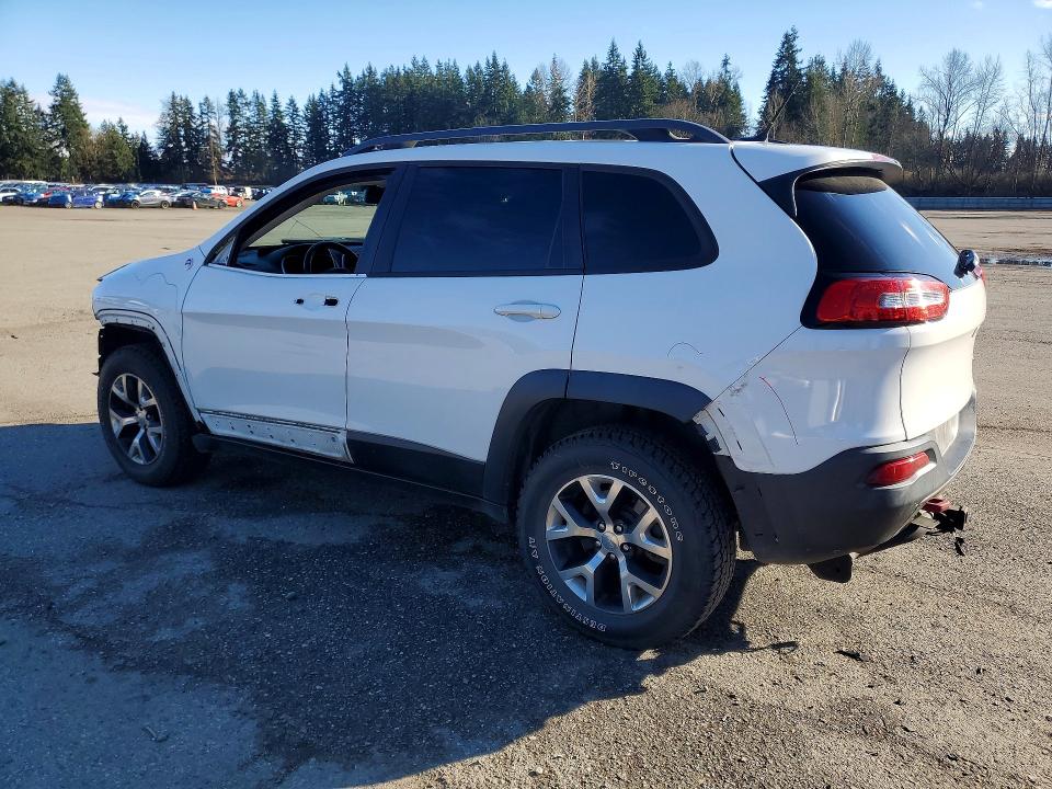 Photo 2 from auction – 2015 JEEP CHEROKEE with VIN 1C4PJMBS3FW757093