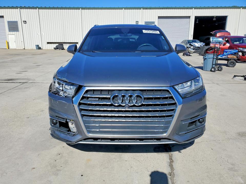 Photo 5 from auction – 2018 AUDI Q7 PREMIUM with VIN WA1LHAF73JD011434