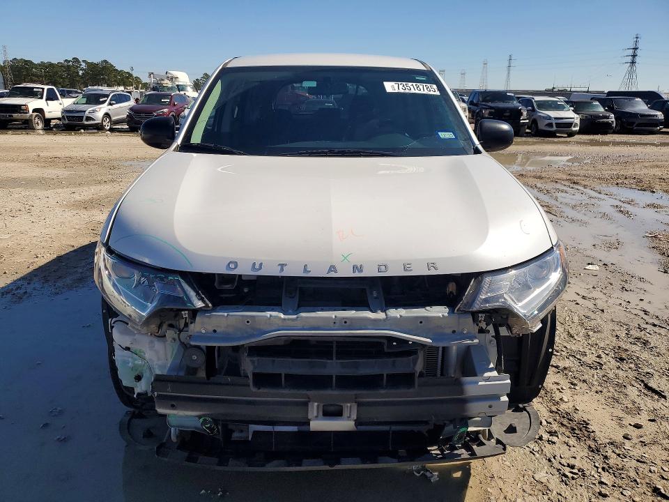 Zdjęcie 5 z aukcji – 2019 MITSUBISHI OUTLANDER z VIN JA4AD2A36KZ010389