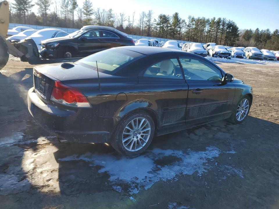 Zdjęcie 3 z aukcji – 2009 VOLVO C70 z VIN YV1MC67269J072695