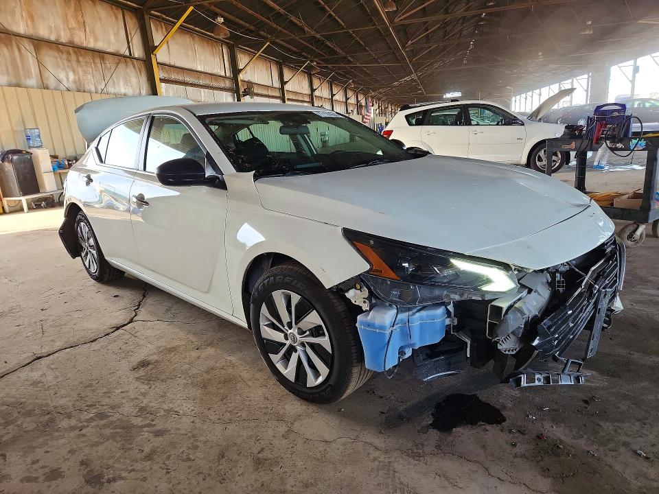 Photo 4 from auction – 2024 NISS ALTIMA with VIN 1N4BL4BV5RN382726