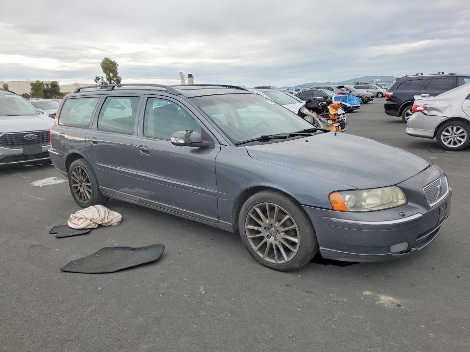 Photo 4 from auction – 2007 VOLVO V70 with VIN YV1SW592471655964