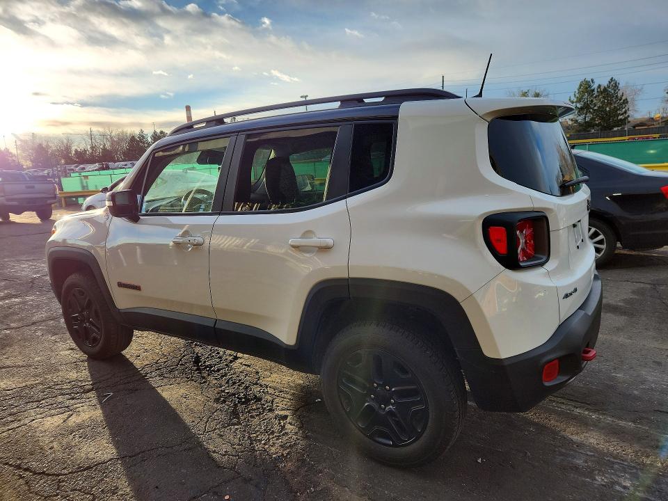Photo 2 from auction – 2018 JEEP RENEGADE with VIN ZACCJBCB4JPH08654