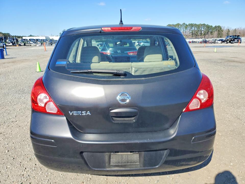 Photo 6 from auction – 2011 NISSAN VERSA with VIN 3N1BC1CP8BL436554
