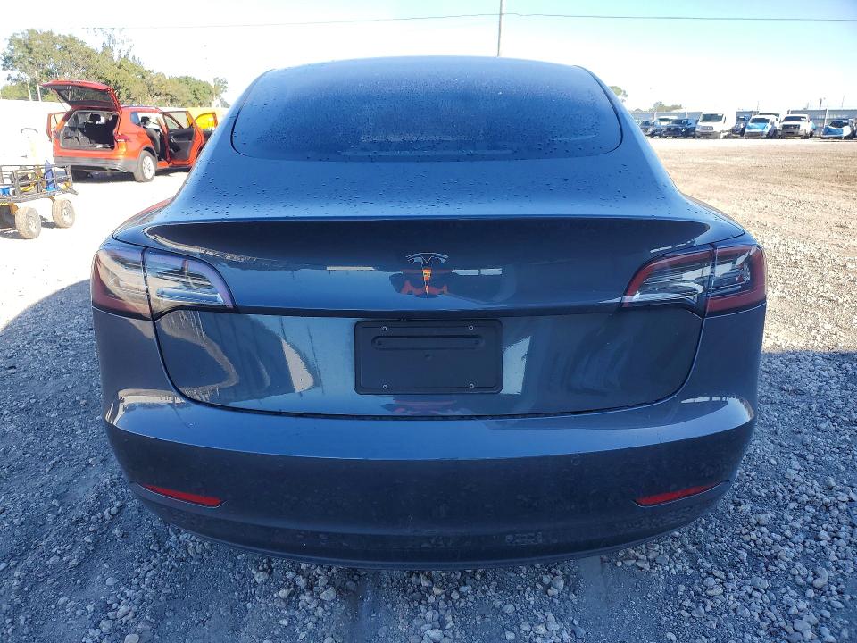 Photo 6 from auction – 2021 TESLA MODEL 3 with VIN 5YJ3E1EA6MF854567