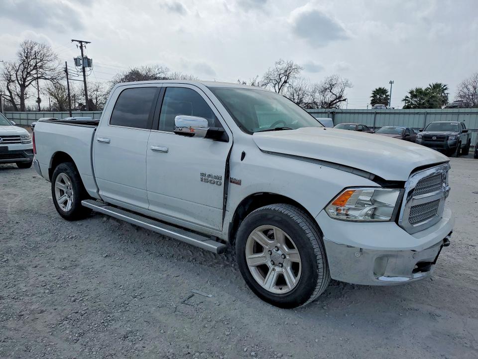 Photo 4 from auction – 2017 RAM 1500 with VIN 1C6RR6LT2HS805916