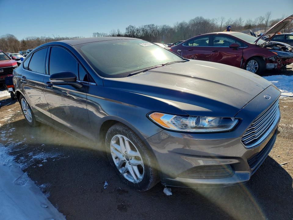 Photo 4 from auction – 2015 FORD FUSION with VIN 3FA6P0H75FR122617