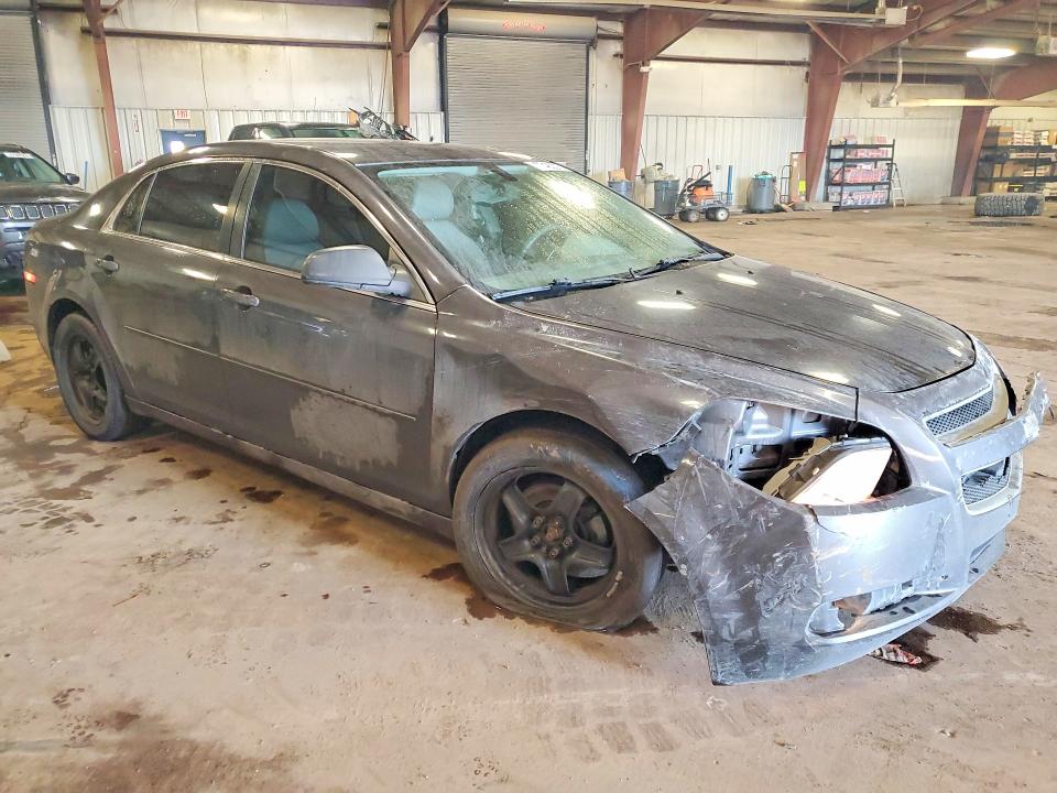 Photo 4 from auction – 2011 CHEVROLET MALIBU with VIN 1G1ZB5E15BF227631