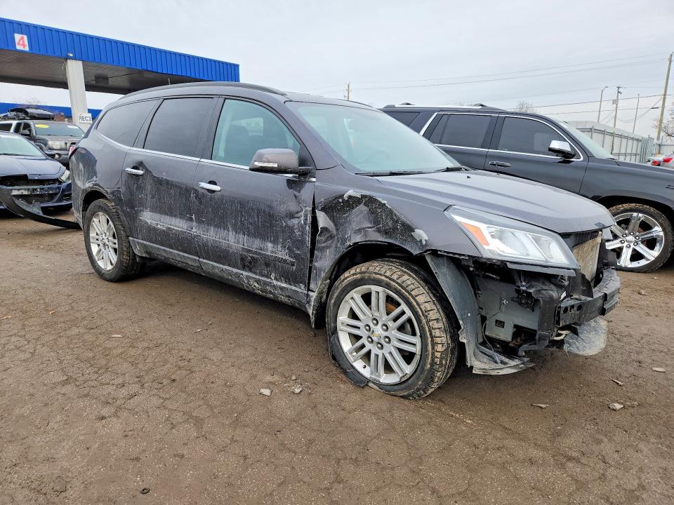 Photo 4 from auction – 2016 CHEVROLET TRAVERSE with VIN 1GNKRGKD0GJ149446