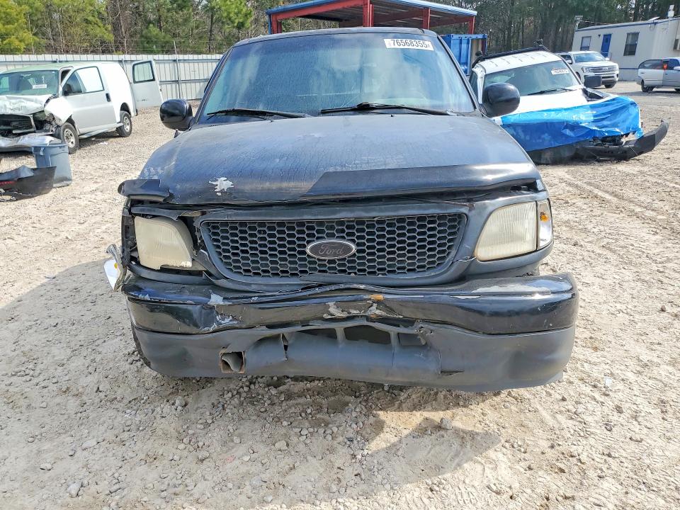 Foto 5 de la subasta – 2000 FORD F150 con VIN 1FTRX17W0YNA95872