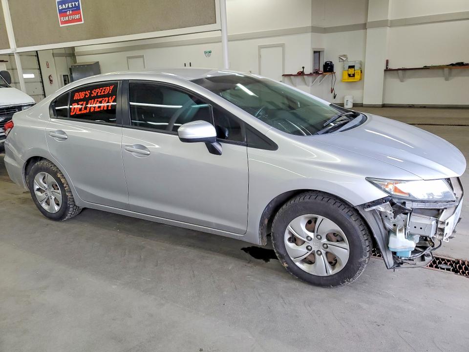 Photo 4 from auction – 2015 HONDA CIVIC with VIN 19XFB2F51FE268784