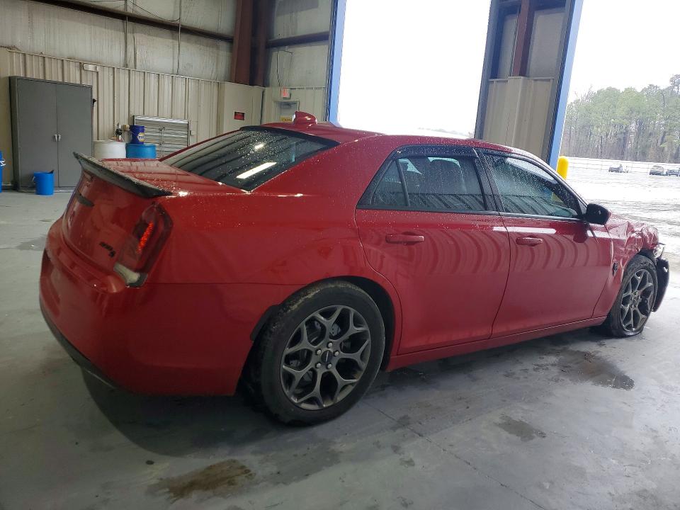 Photo 3 from auction – 2017 CHRYSLER 300 with VIN 2C3CCAGG1HH597359