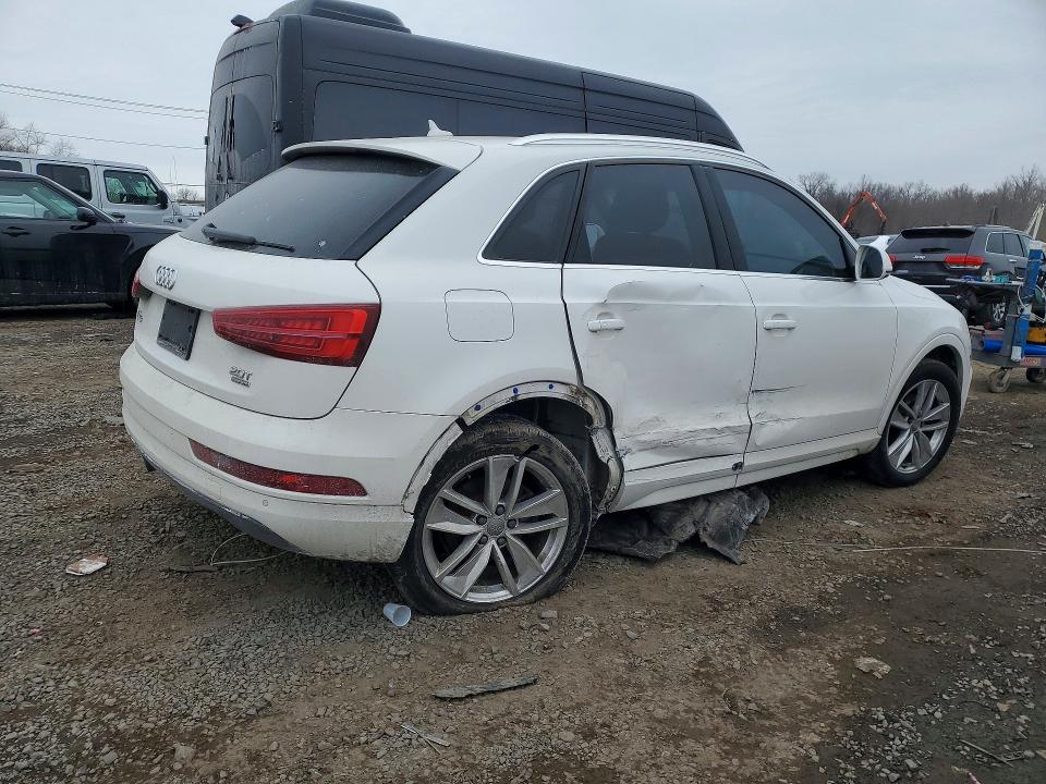 Foto 3 de la subasta – 2016 AUDI Q3 PREMIUM con VIN WA1EFCFS8GR009978