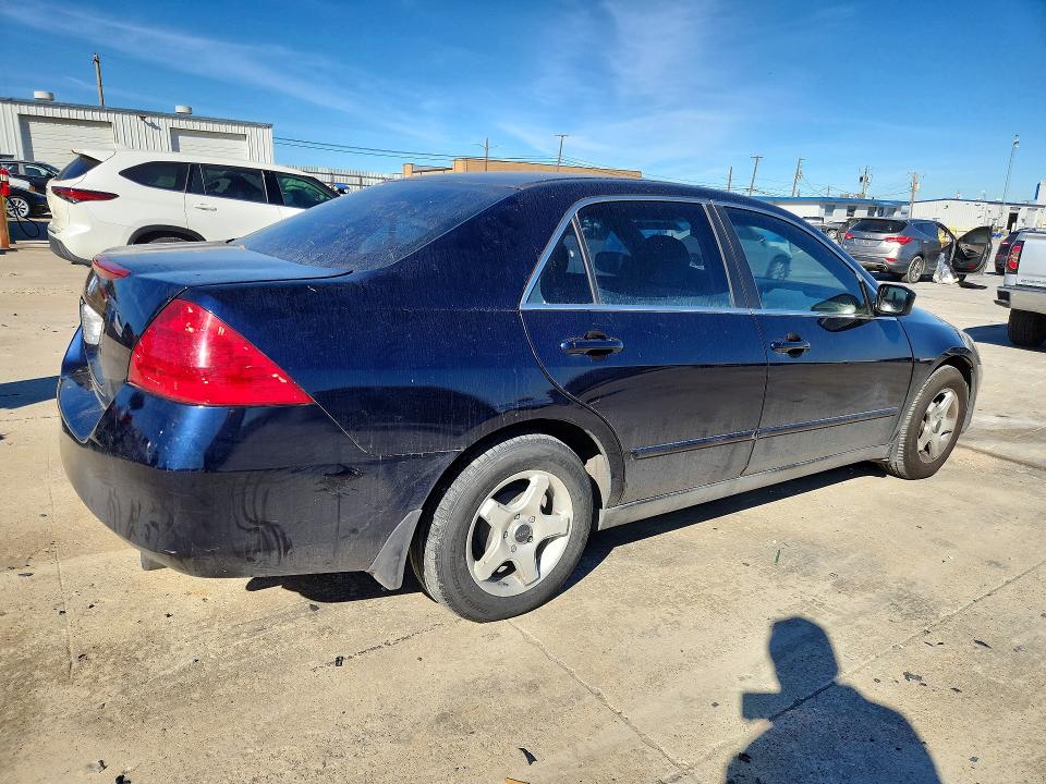 Photo 3 from auction – 2007 HONDA ACCORD with VIN 1HGCM56437A110569
