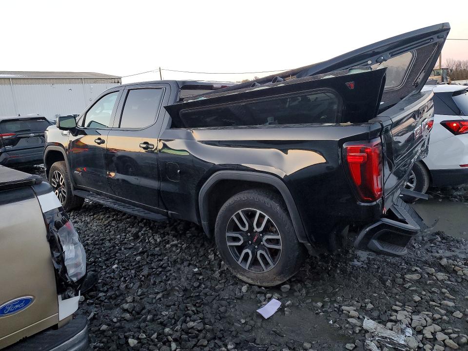 Photo 2 from auction – 2023 GMC SIERRA with VIN 3GTUUEE89PG109774