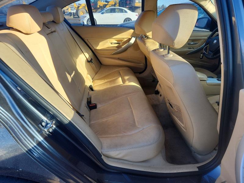 Photo 10 from auction – 2012 BMW 328 with VIN WBA3A5C54CF348770
