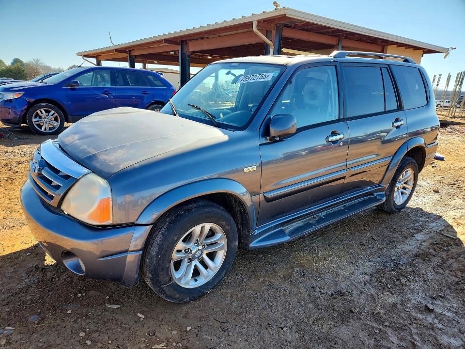 SUZUKI XL7 2004 with VIN JS3TY92V344104694 - Photo from auction
