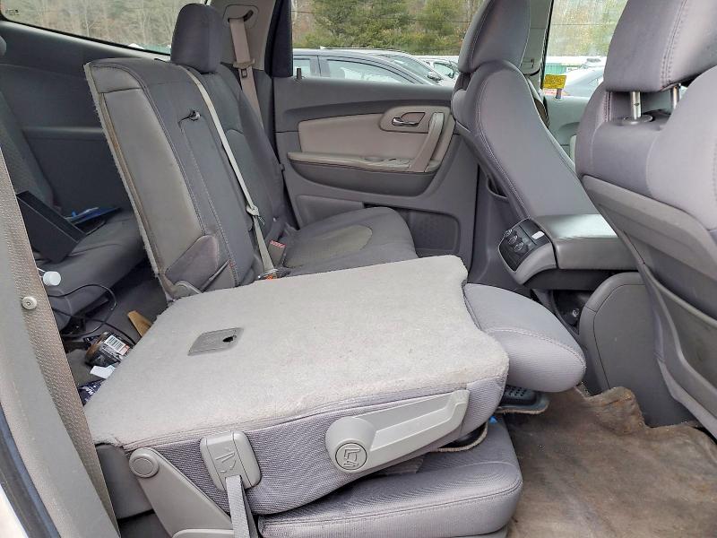 Foto 10 de la subasta – 2010 CHEVROLET TRAVERSE con VIN 1GNLVFED3AJ240661