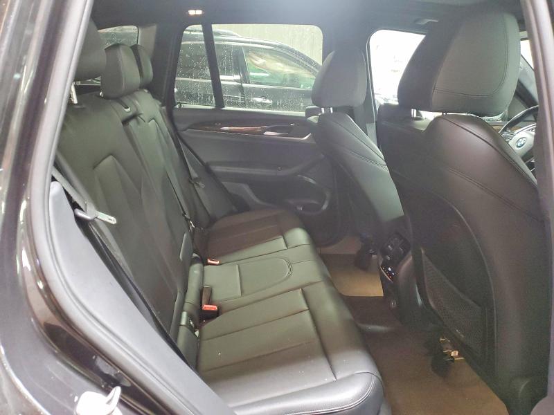 Photo 10 from auction – 2018 BMW X3 XDRIVE3 with VIN 5UXTR9C53JLD64431