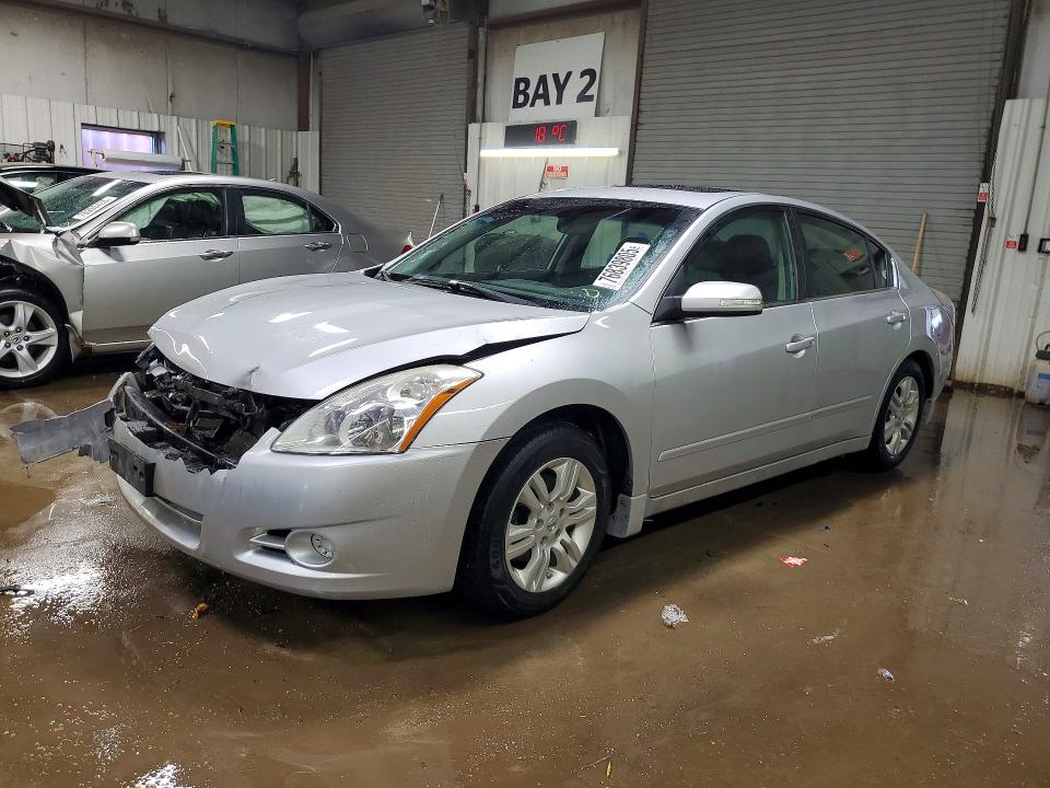 NISSAN ALTIMA BAS 2012 with VIN 1N4AL2AP0CN425850 - Photo from auction