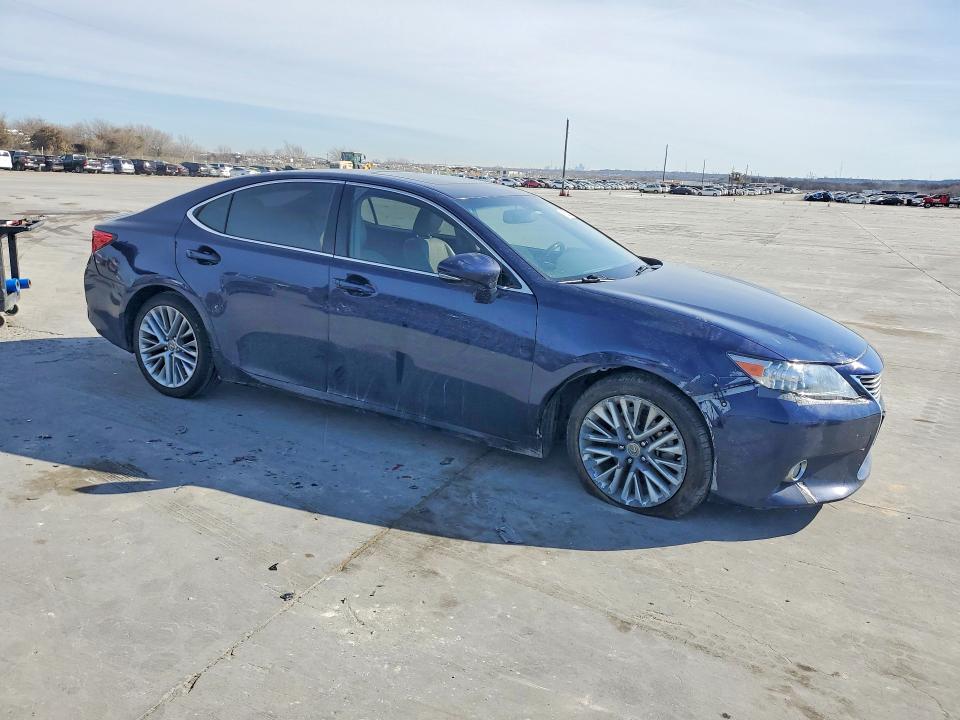 صورة رقم 4 من المزاد - 2013 LEXUS ES 350 مع VIN JTHBK1GG2D2029309