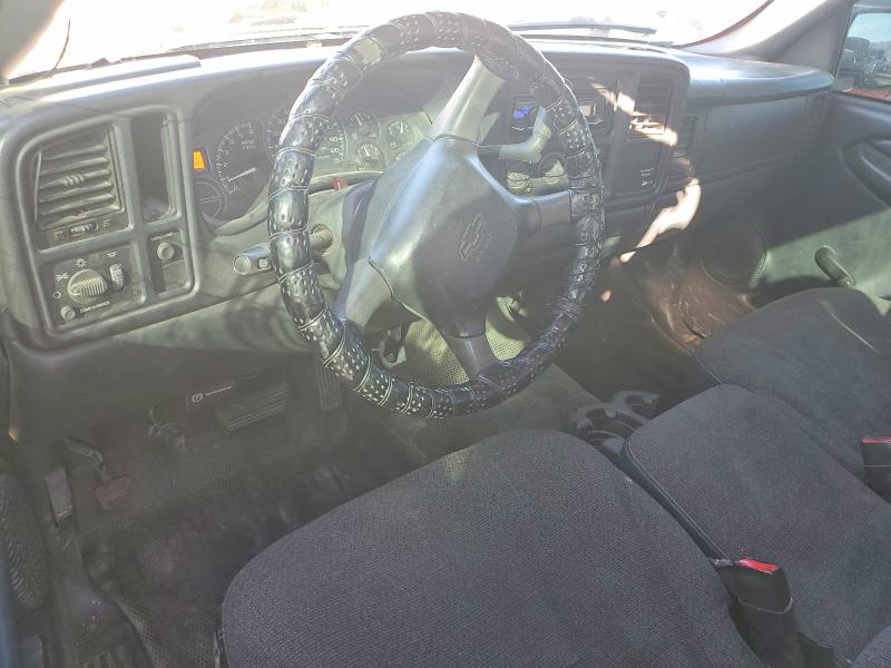 Photo 8 from auction – 2001 CHEVROLET SILVERADO with VIN 1GCEC14V41Z332187