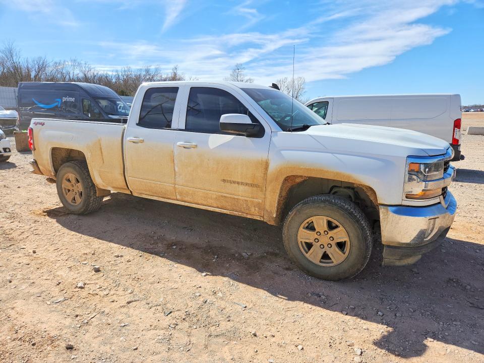 Photo 4 from auction – 2018 CHEVROLET SILVERADO with VIN 1GCVKREC0JZ110244