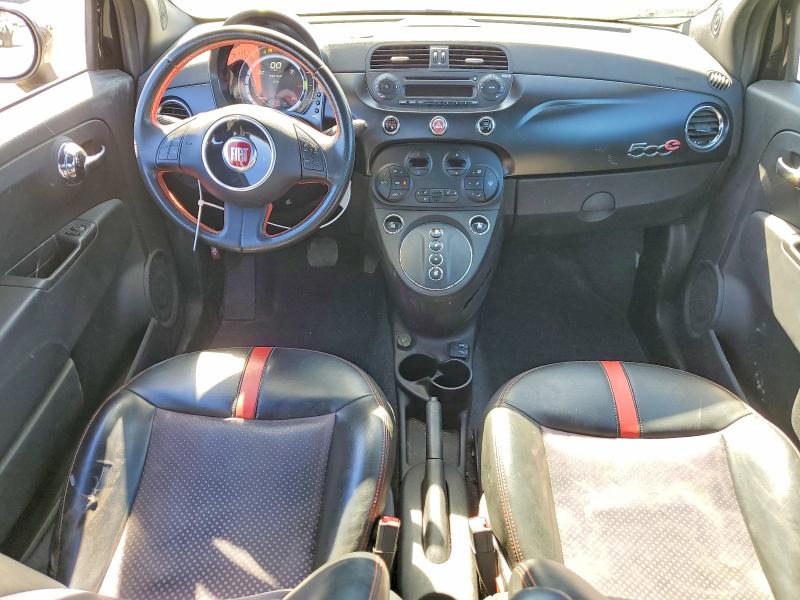Photo 8 from auction – 2015 FIAT 500 with VIN 3C3CFFGE3FT721350
