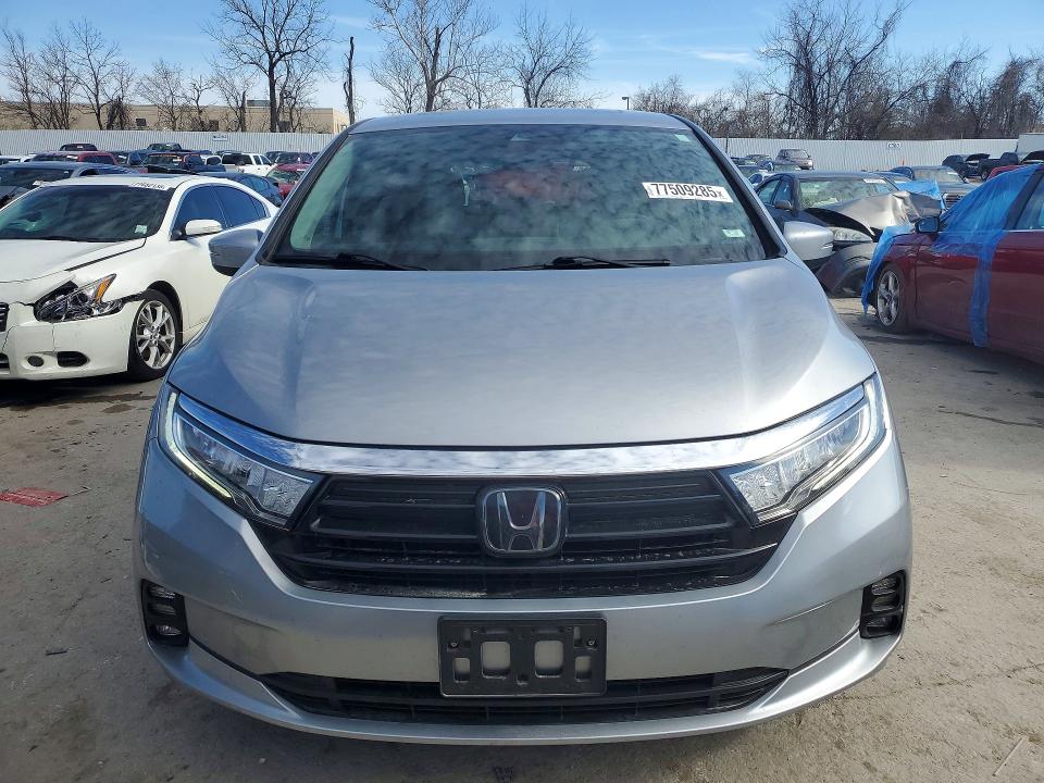 Photo 5 from auction – 2022 HONDA ODYSSEY with VIN 5FNRL6H77NB063477