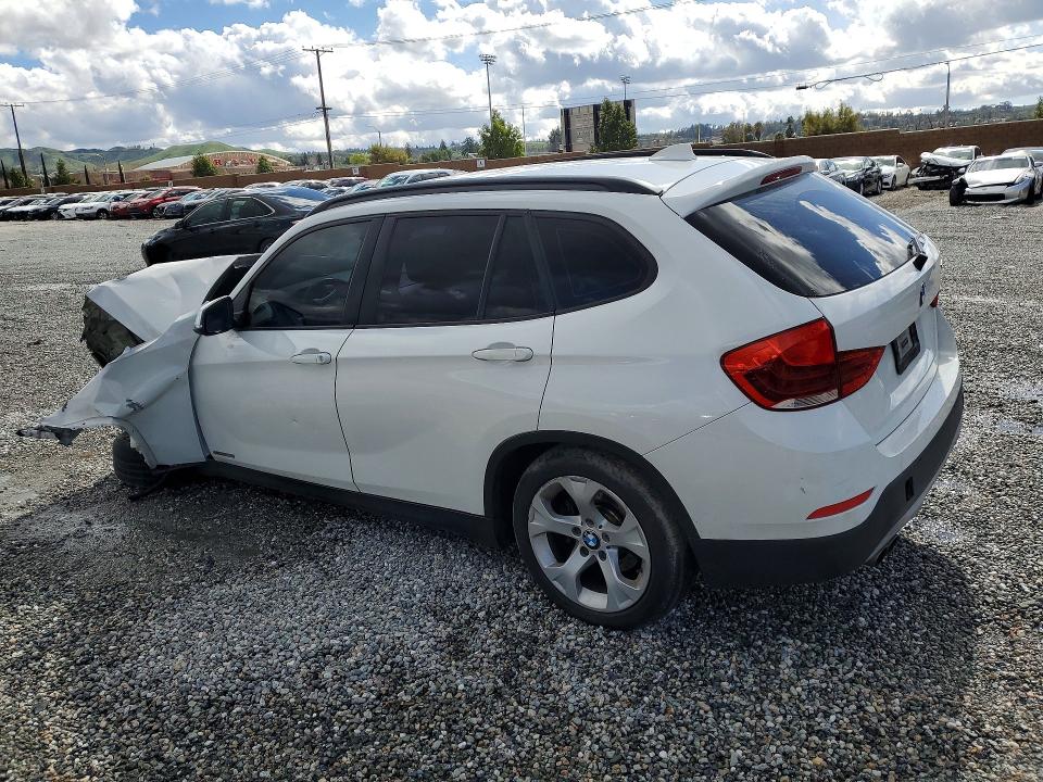 Photo 2 from auction – 2015 BMW X1 with VIN WBAVM1C50FV314750