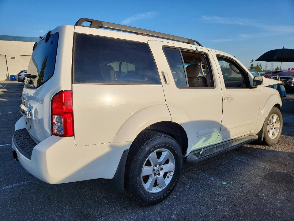 Photo 3 from auction – 2012 NISSAN PATHFINDER with VIN 5N1AR1NN7CC624073