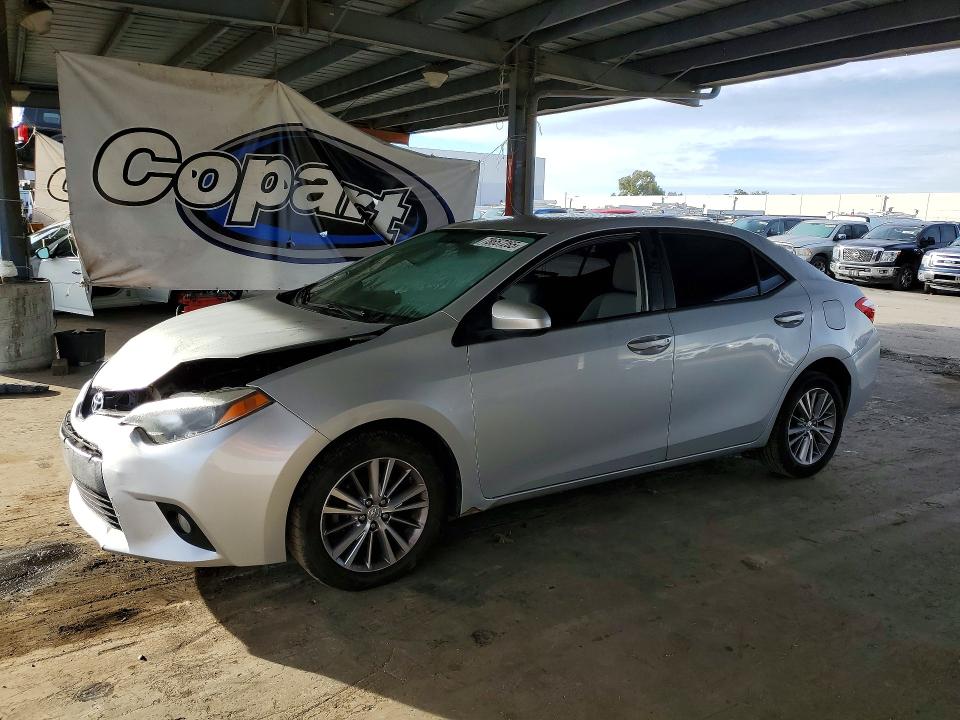 TOYOTA COROLLA 2014 con VIN 5YFBURHE3EP119305 - Foto de la subasta