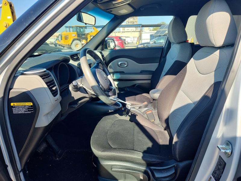 Photo 7 from auction – 2015 KIA SOUL with VIN KNDJN2A22F7810361