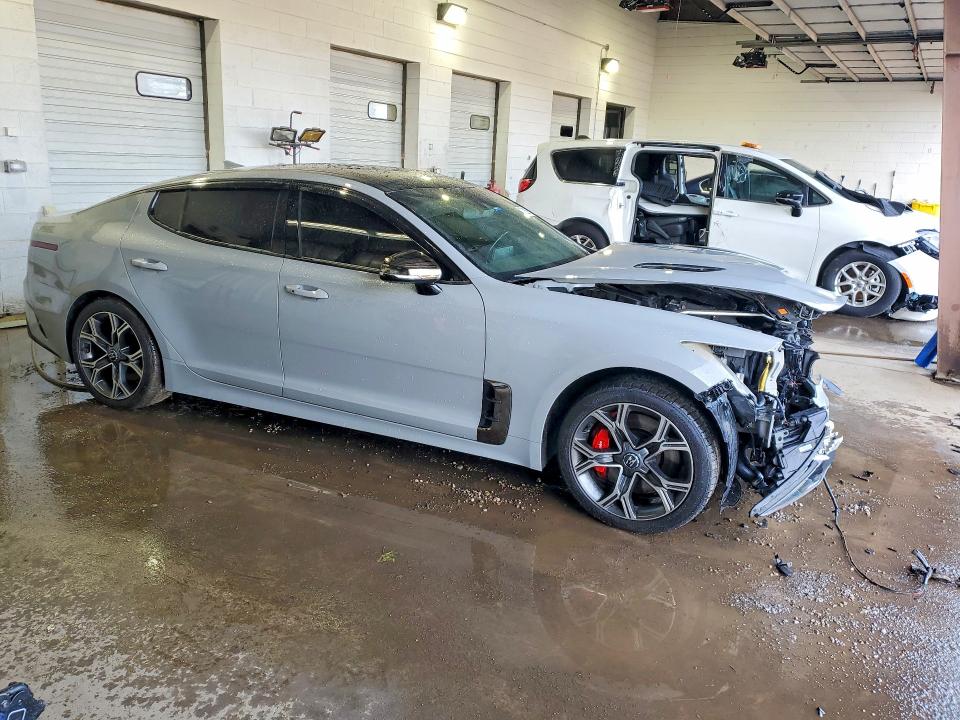 Photo 4 from auction – 2018 KIA STINGER with VIN KNAE55LC7J6020266