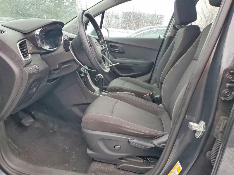 Photo 7 from auction – 2019 CHEVROLET TRAX with VIN 3GNCJPSB3KL130014